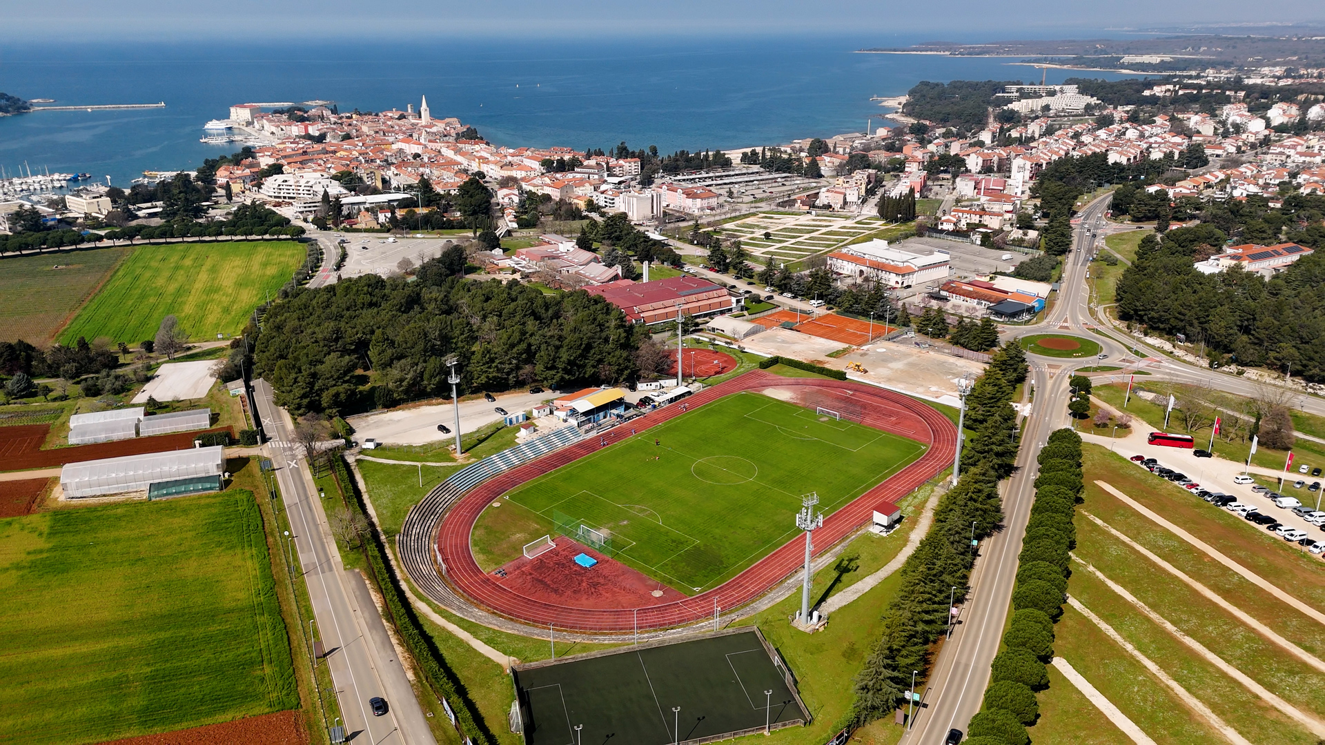 PTOP8887.00_00_56_08.Still007